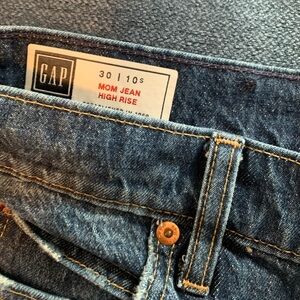 Gap 10S mom jeans